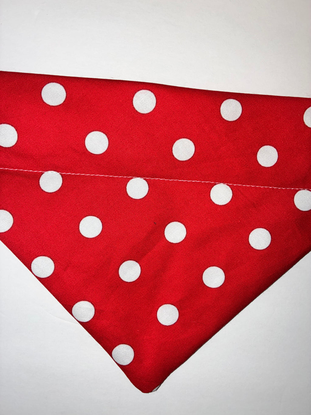 Red Polkadot Pet Bandana￼