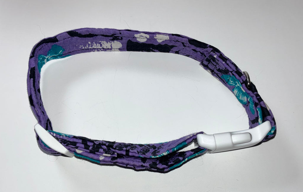 Purple Abstract White Clip Medium Pet Collar