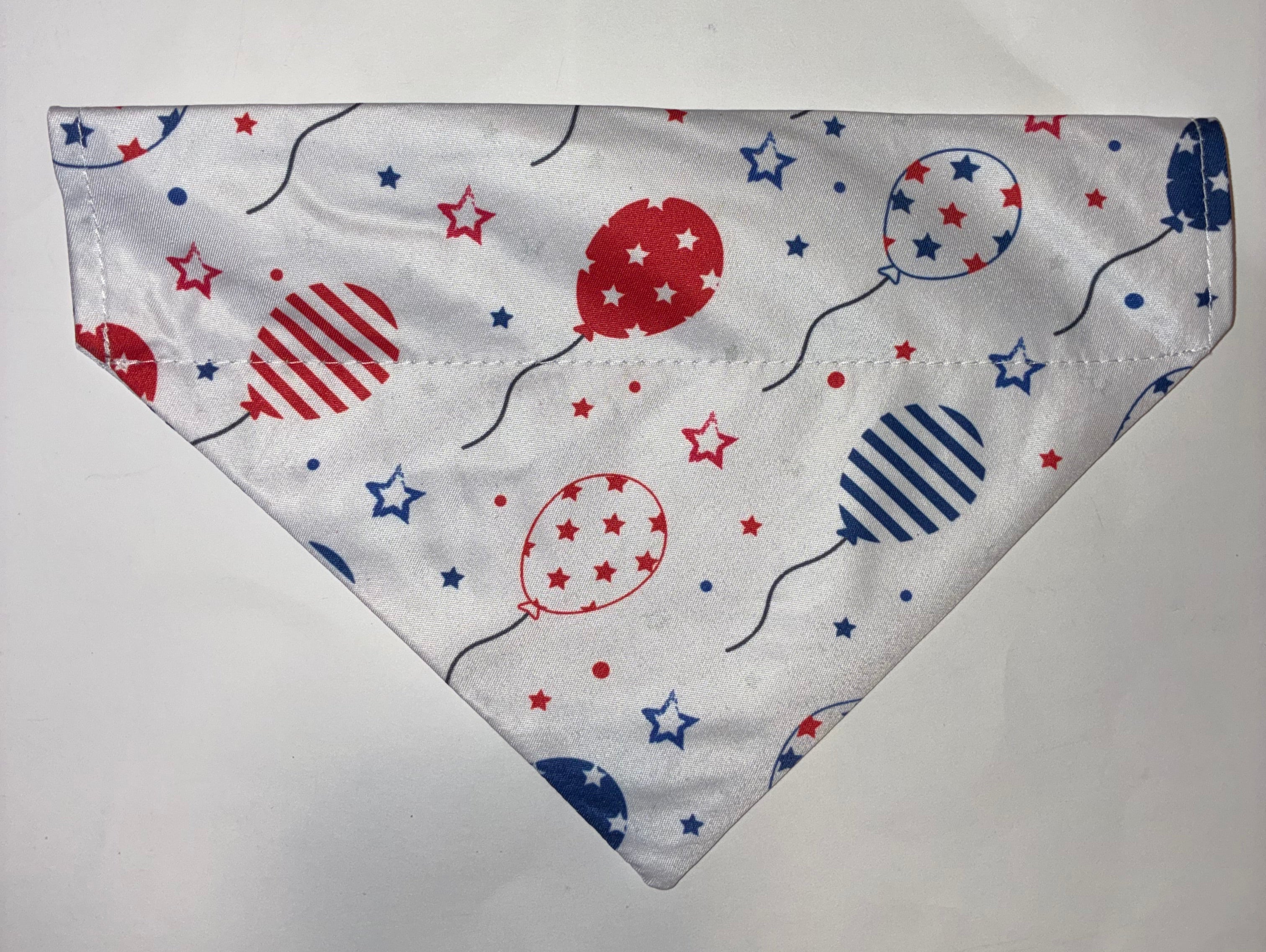 Balloon Patriotic Pet Bandana - Size Medium