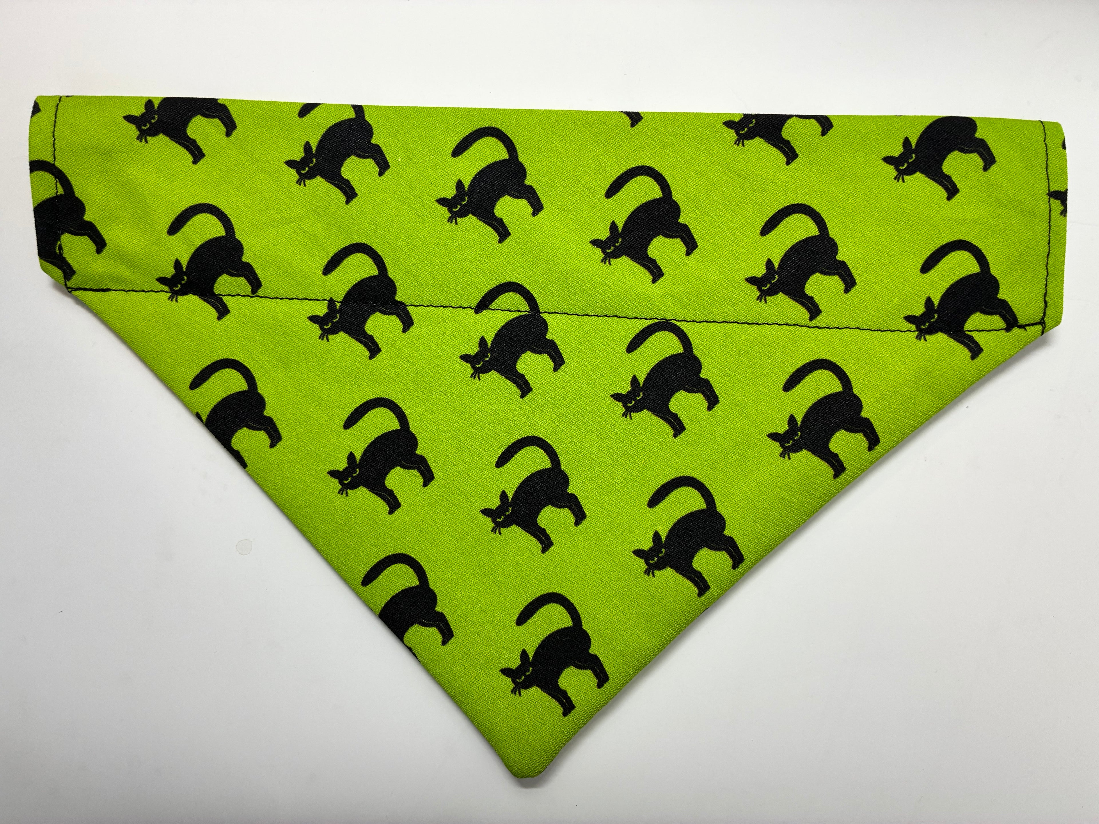 Green Cat Pet Bandana - Size Medium