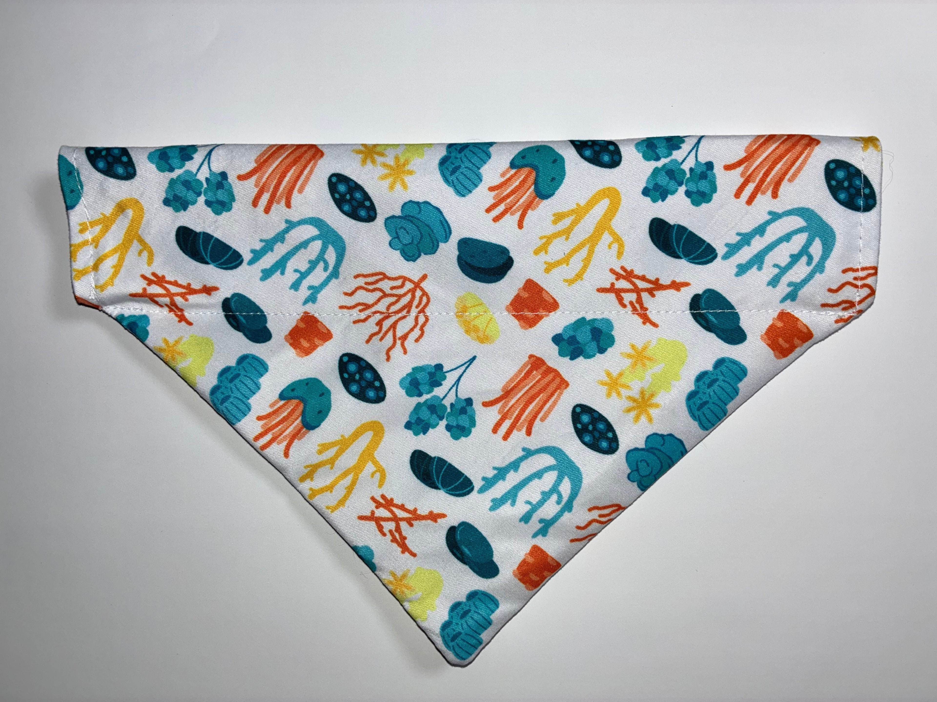 Summer Beach Pet Bandanas - Size Medium