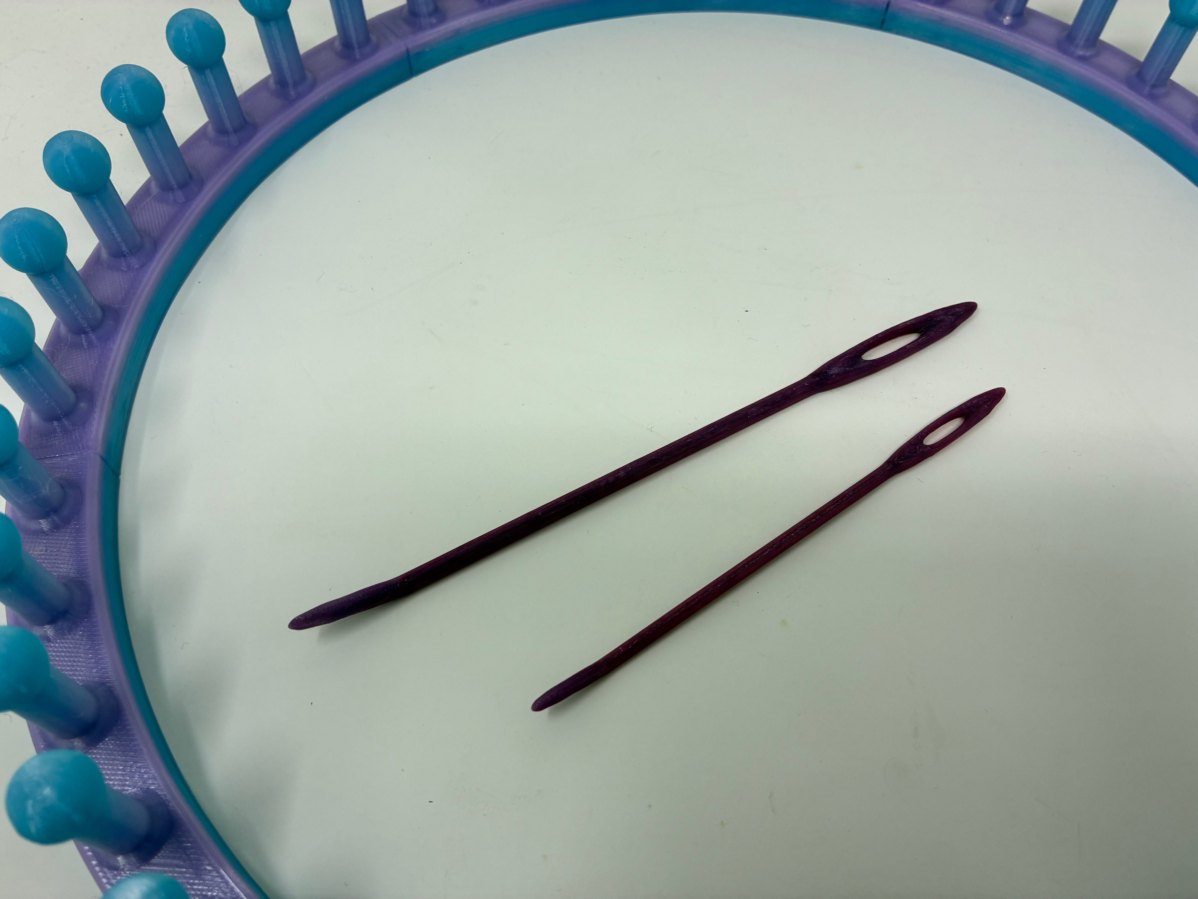 42-Pin Modular Knitting Loom