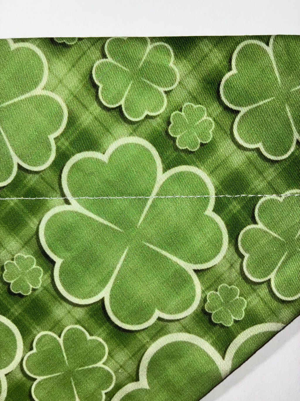 🍀 St. Patrick’s Day Bandana – Medium 🍀
