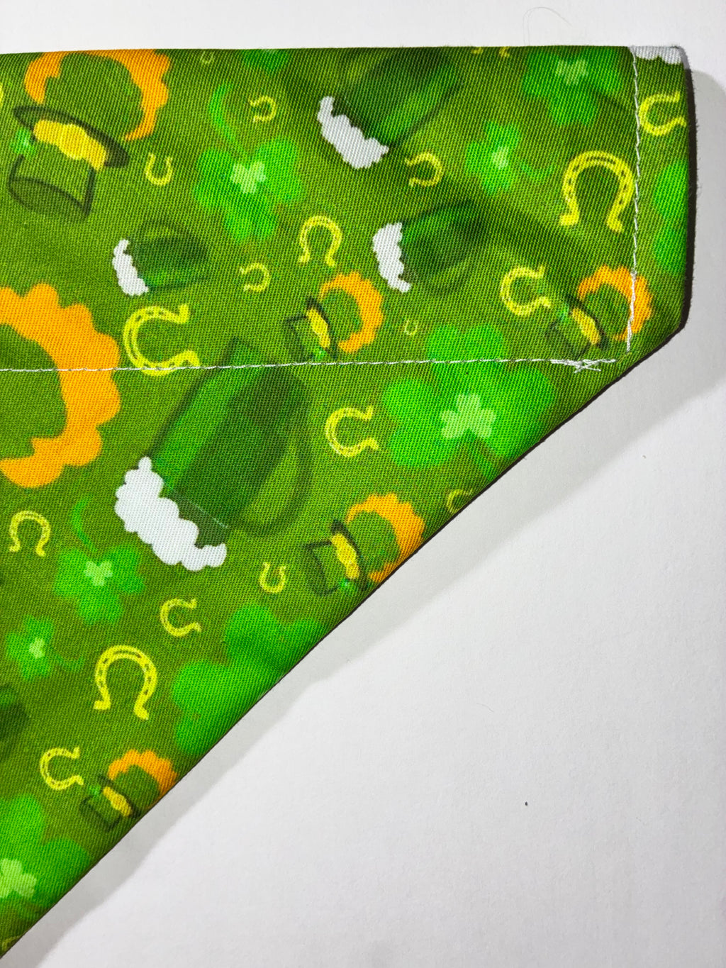 🍀 St. Patrick’s Day Bandana – Medium 🍀