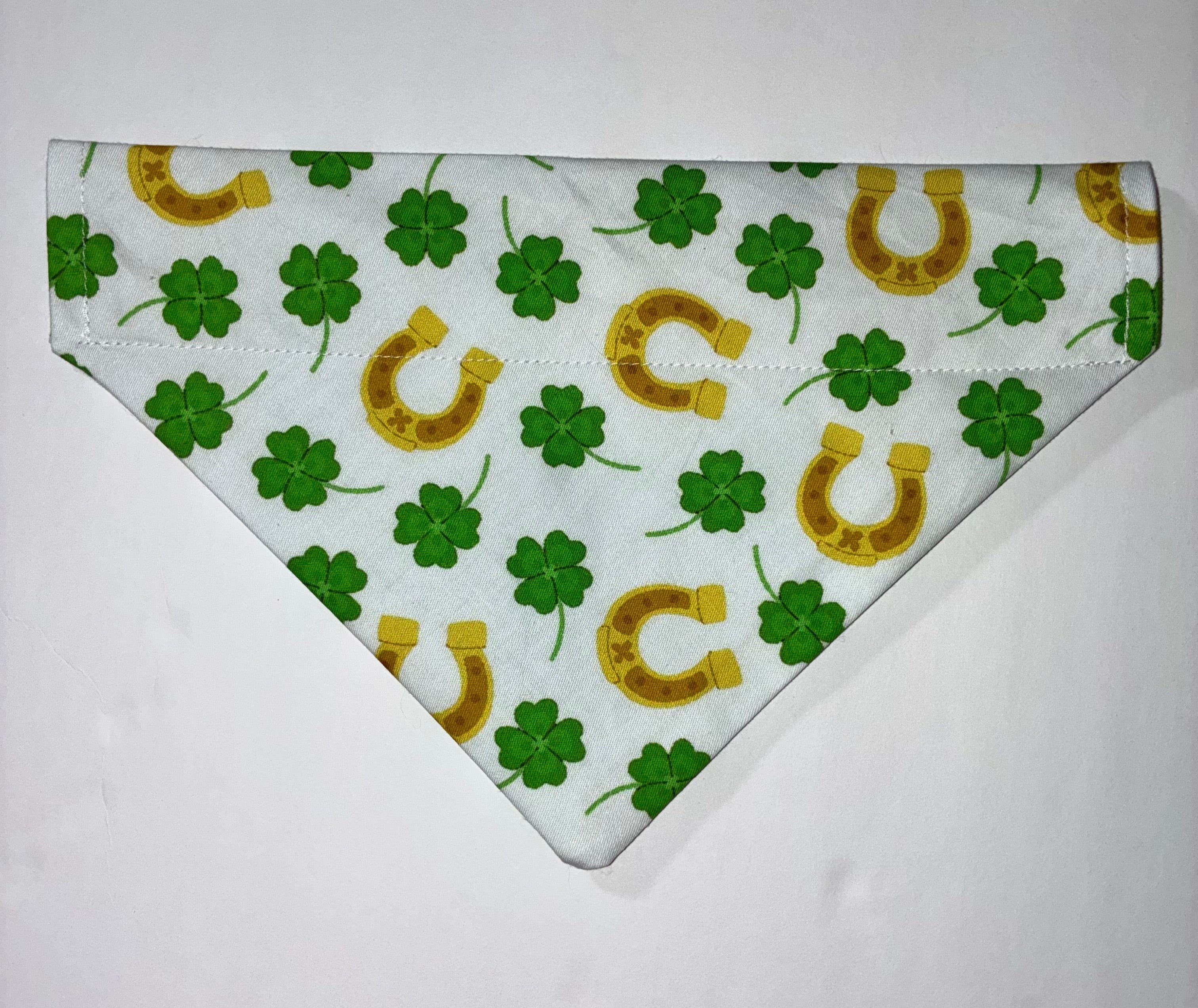 🍀 St. Patrick’s Day Bandana – Medium 🍀