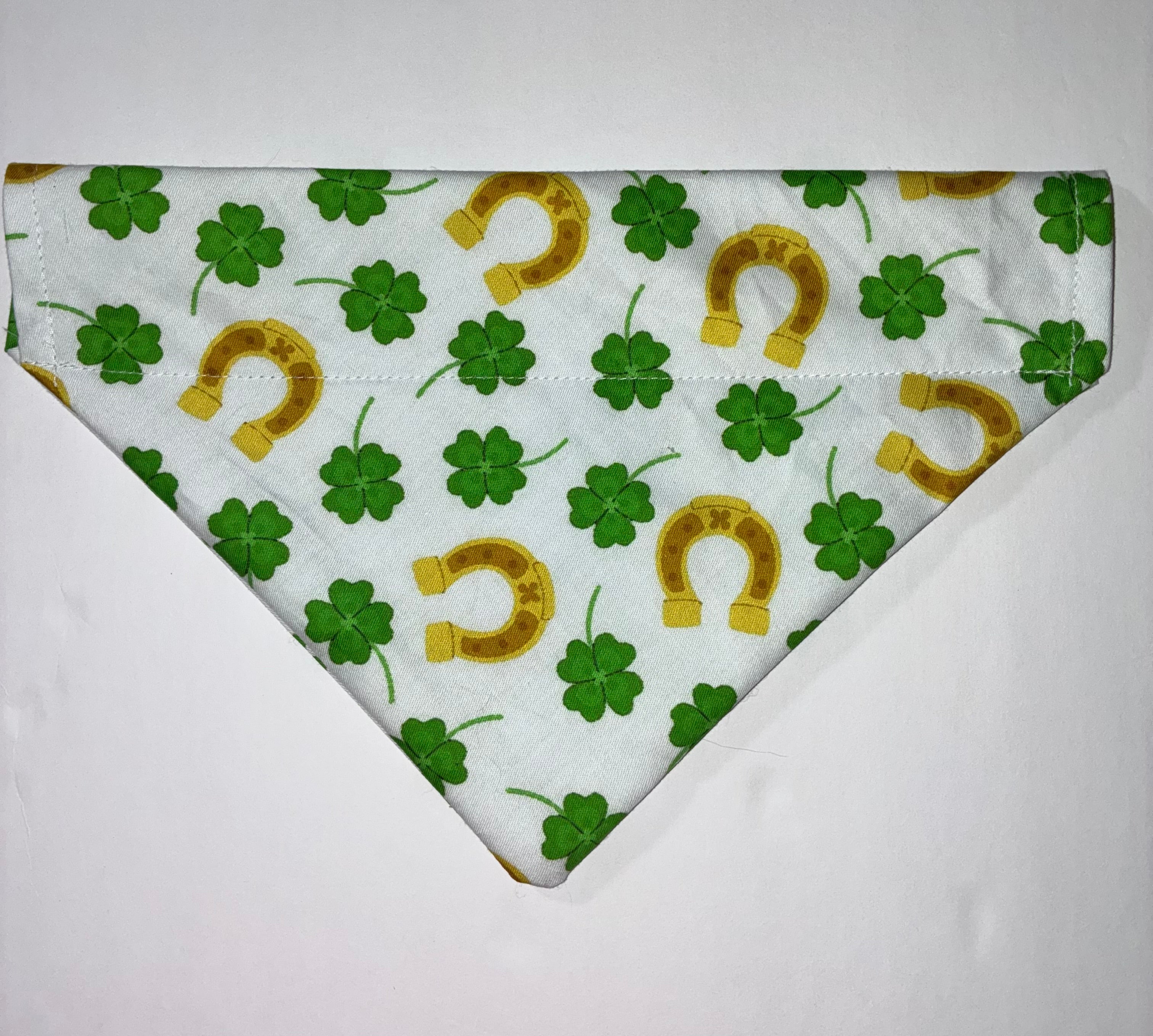 🍀 St. Patrick’s Day Bandana – Medium 🍀