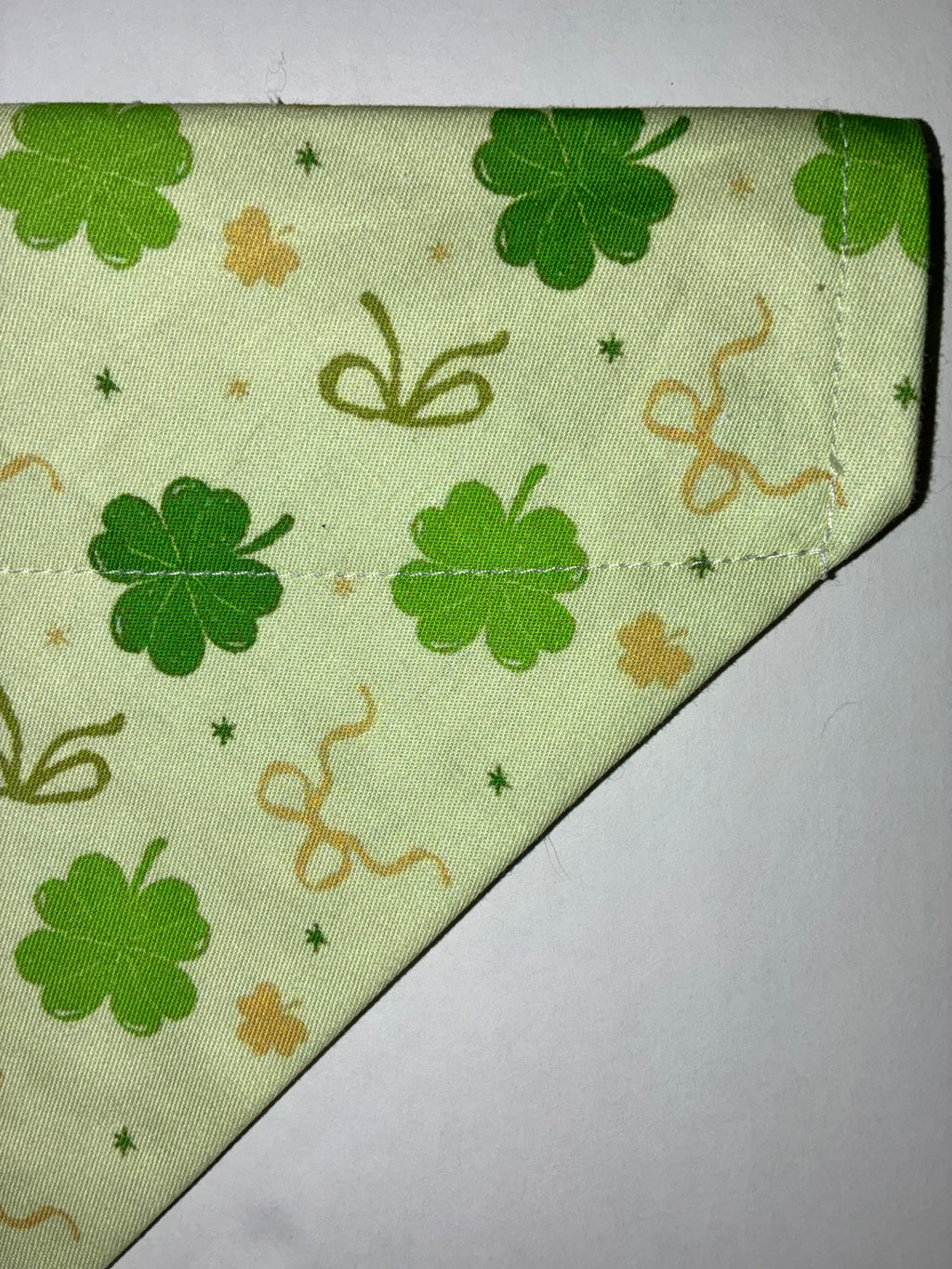🍀 St. Patrick’s Day Bandana – Medium 🍀