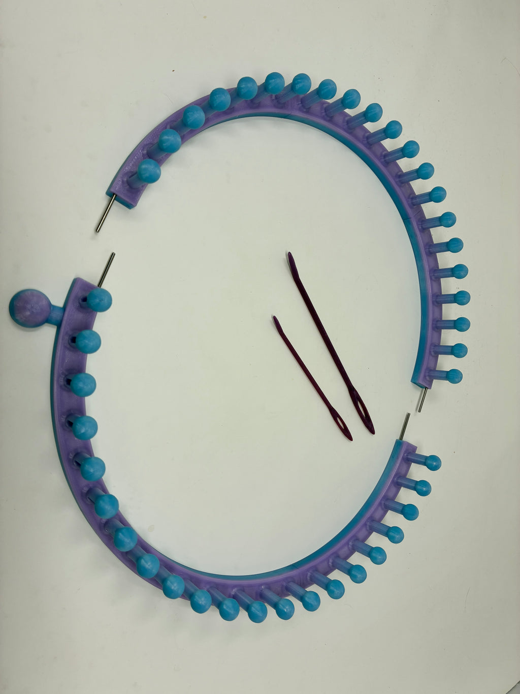 42-Pin Modular Knitting Loom