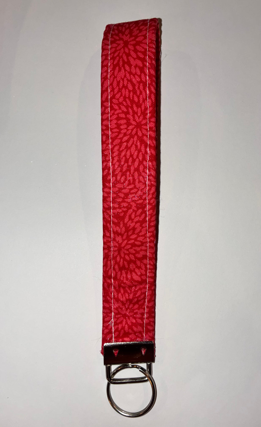 Red floral design wristlet keychain