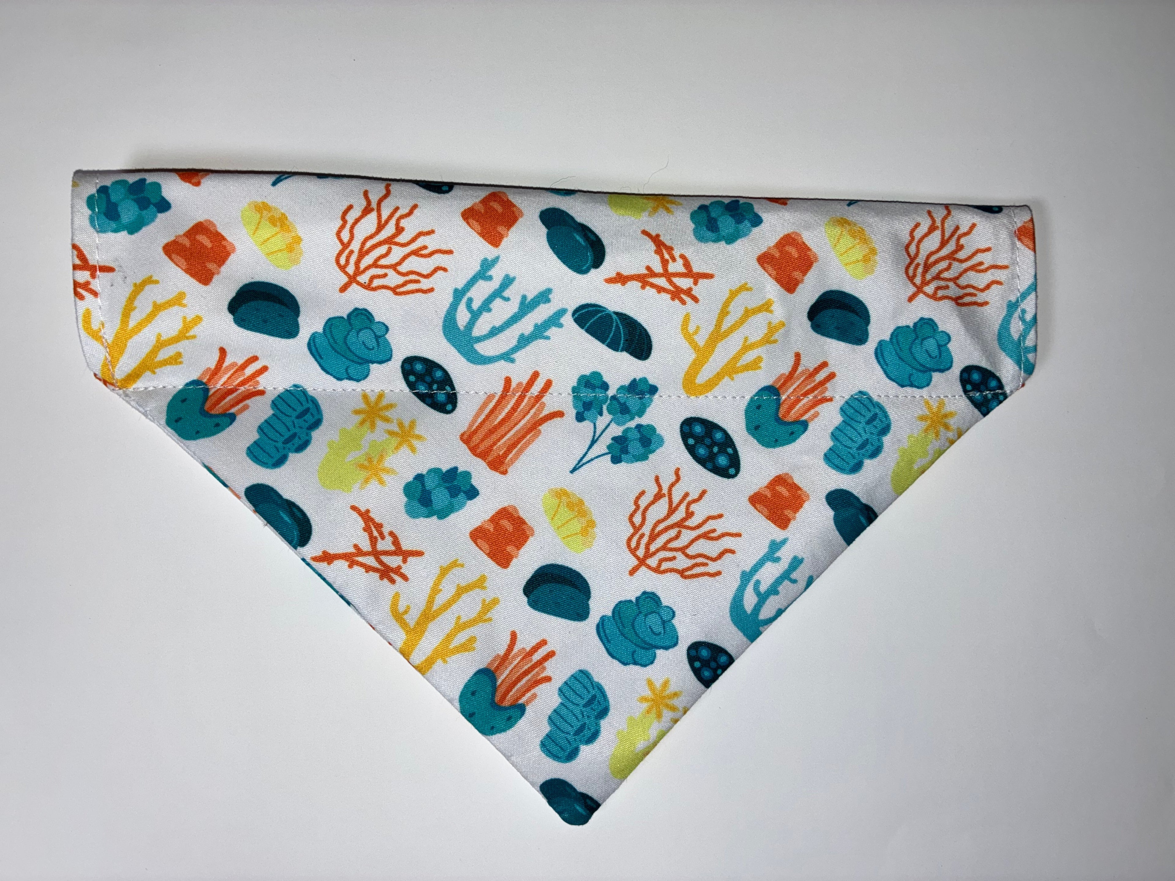 Summer Beach Pet Bandanas - Size Medium