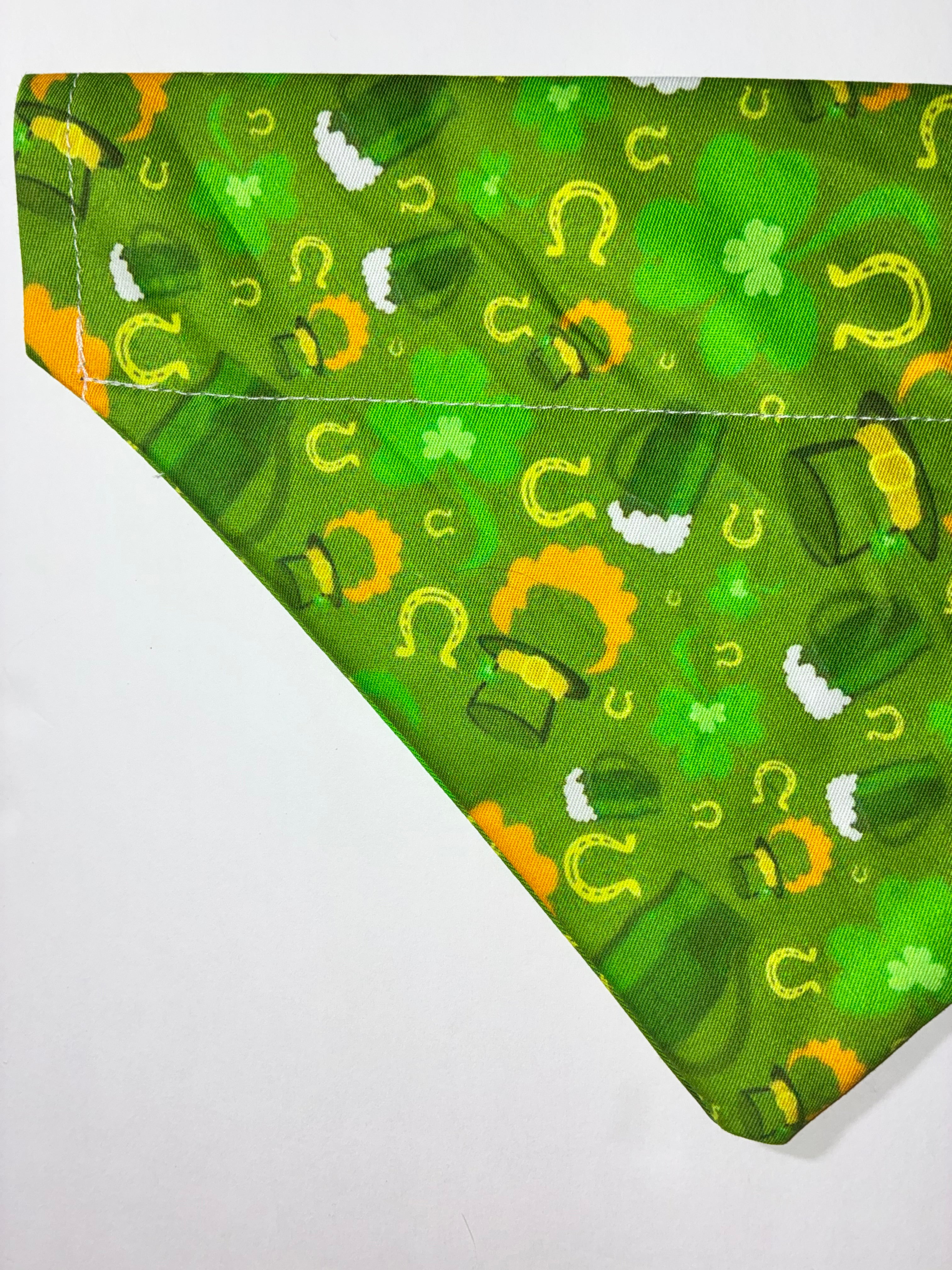 🍀 St. Patrick’s Day Bandana – Medium 🍀