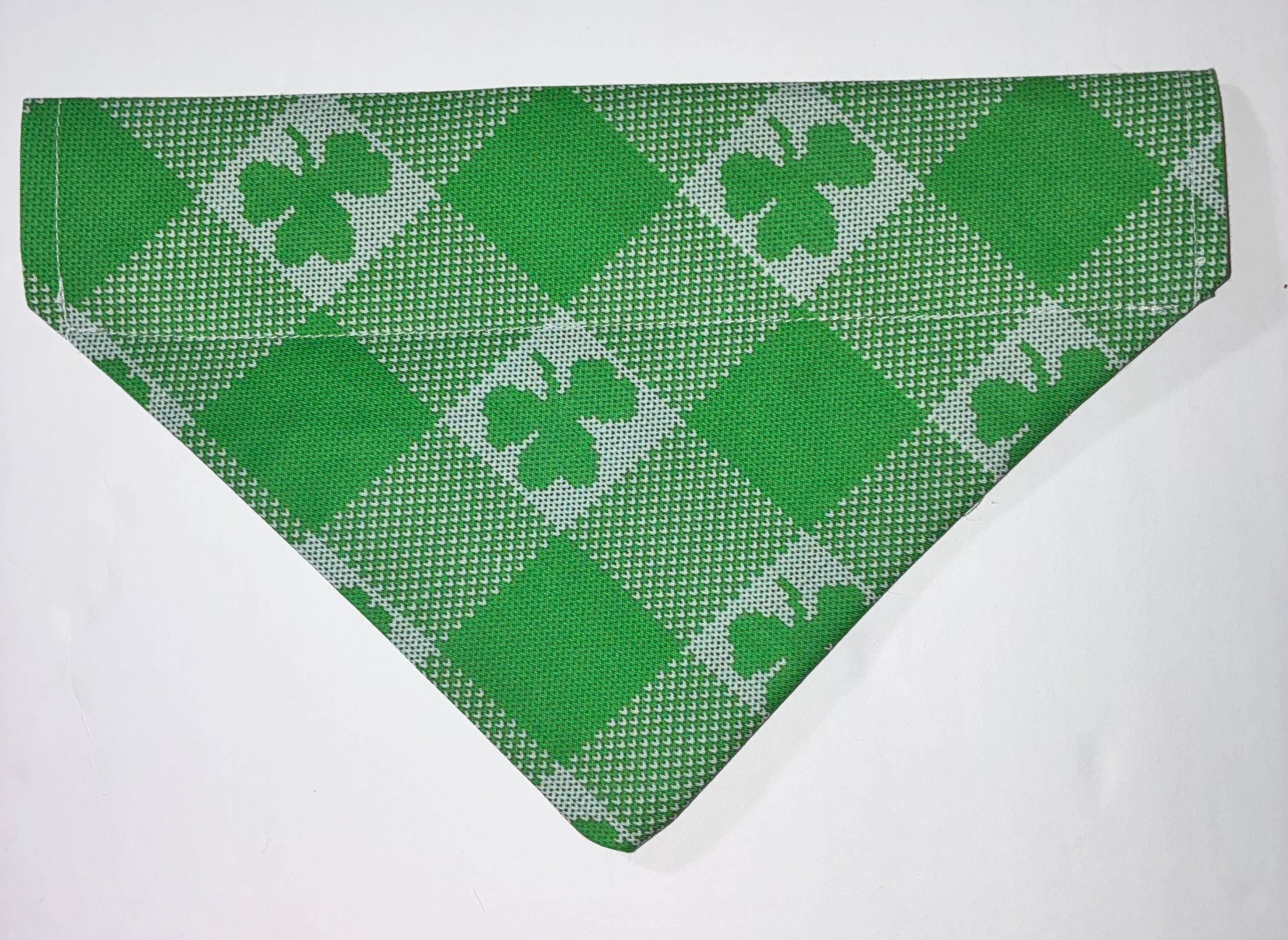 🍀 St. Patrick’s Day Bandana – Medium 🍀