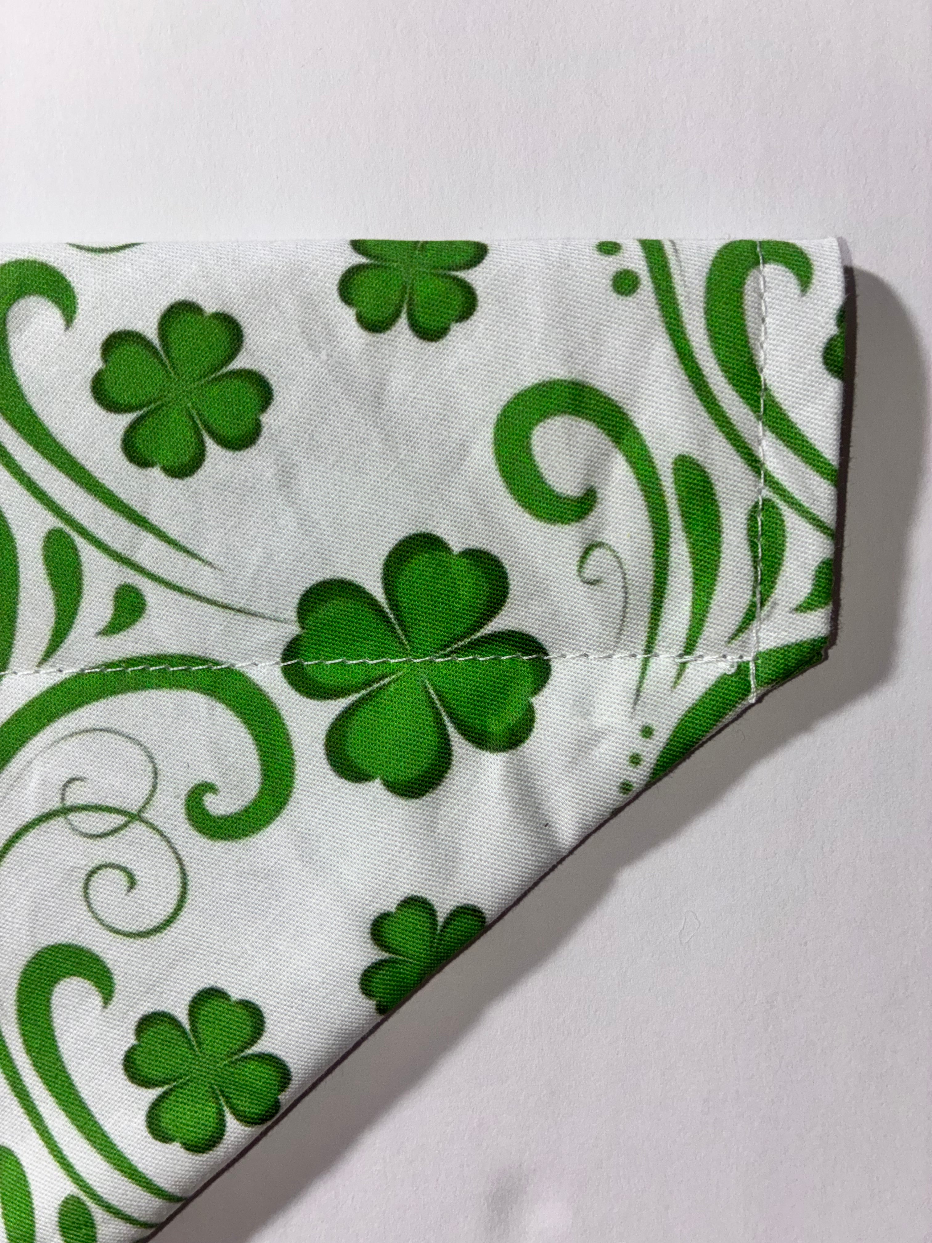 🍀 St. Patrick’s Day Bandana – Medium 🍀