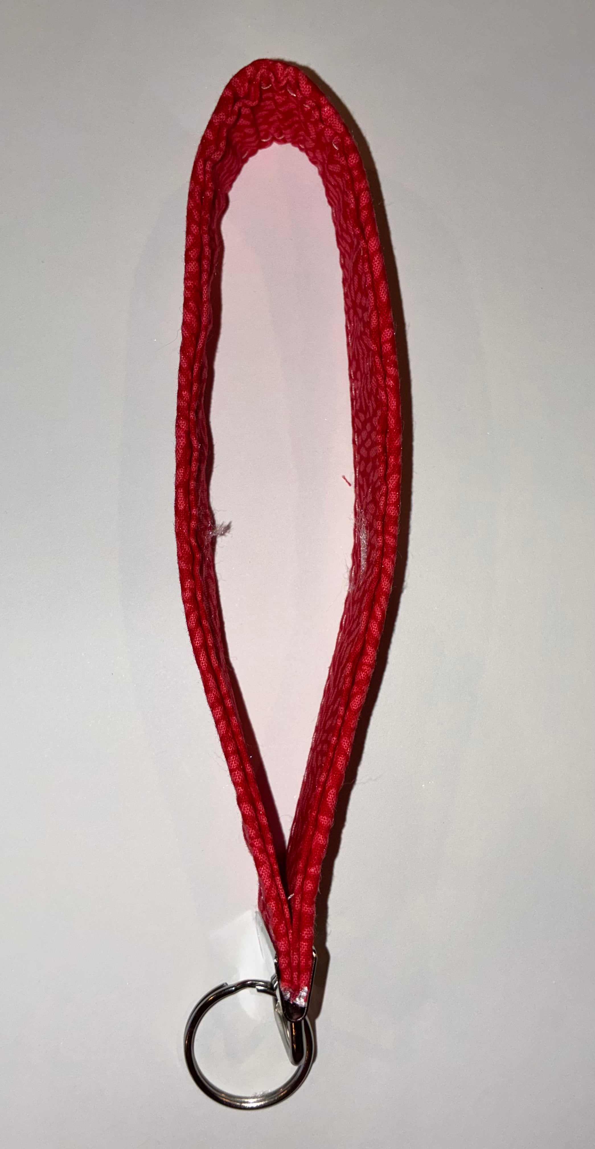 Red floral design wristlet keychain