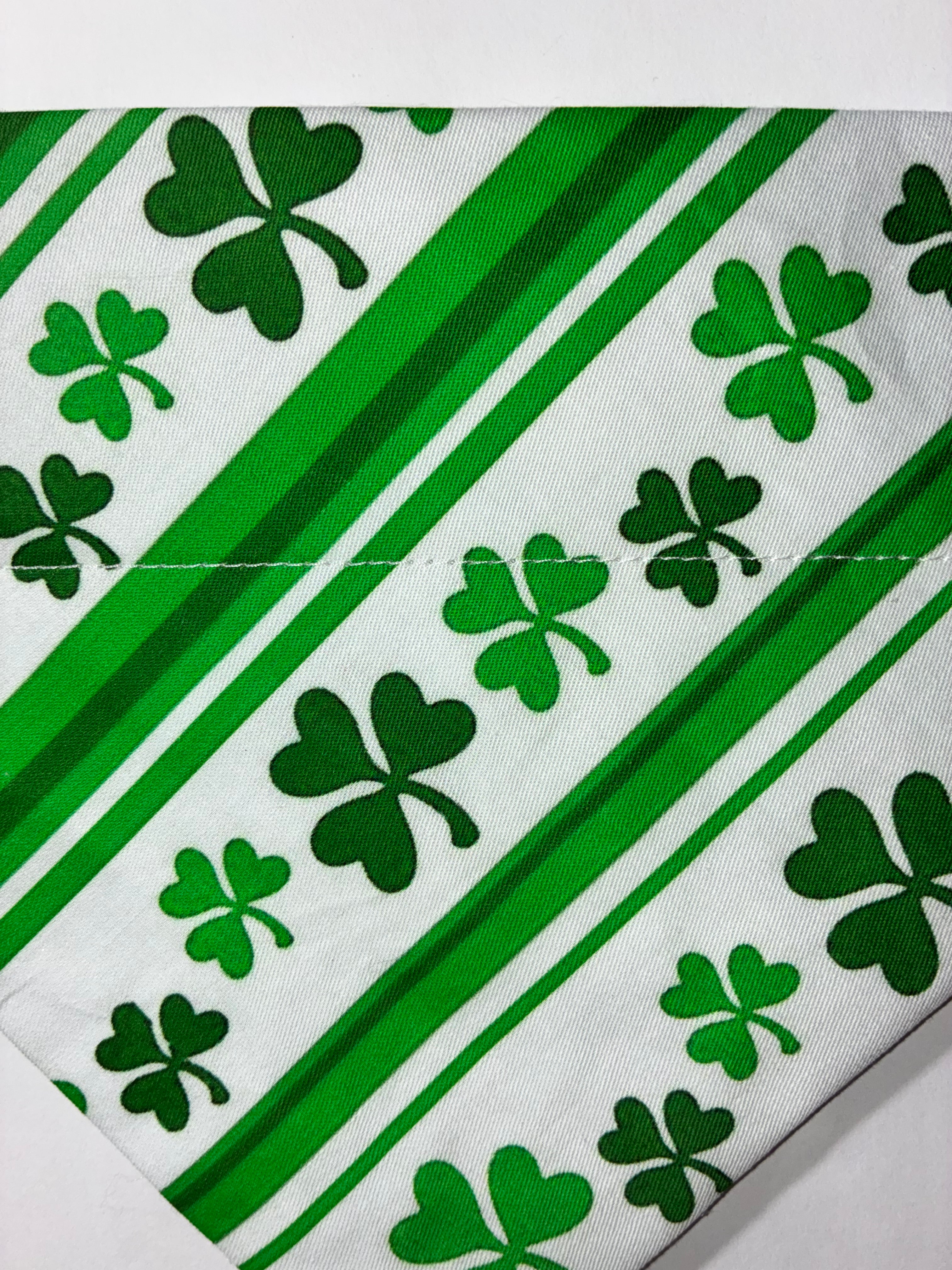 🍀 St. Patrick’s Day Bandana – Medium 🍀