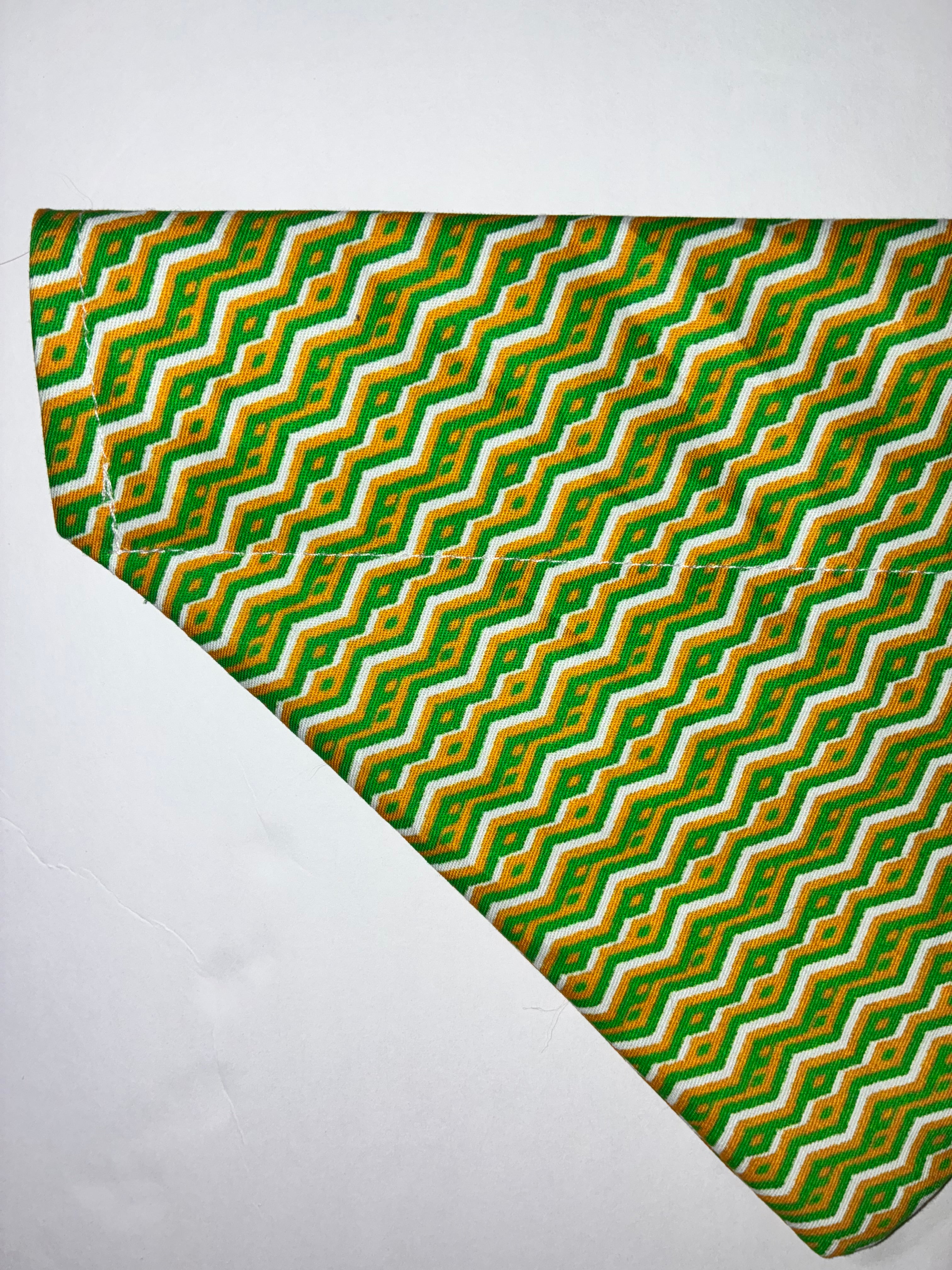 🍀 St. Patrick’s Day Bandana – Medium 🍀