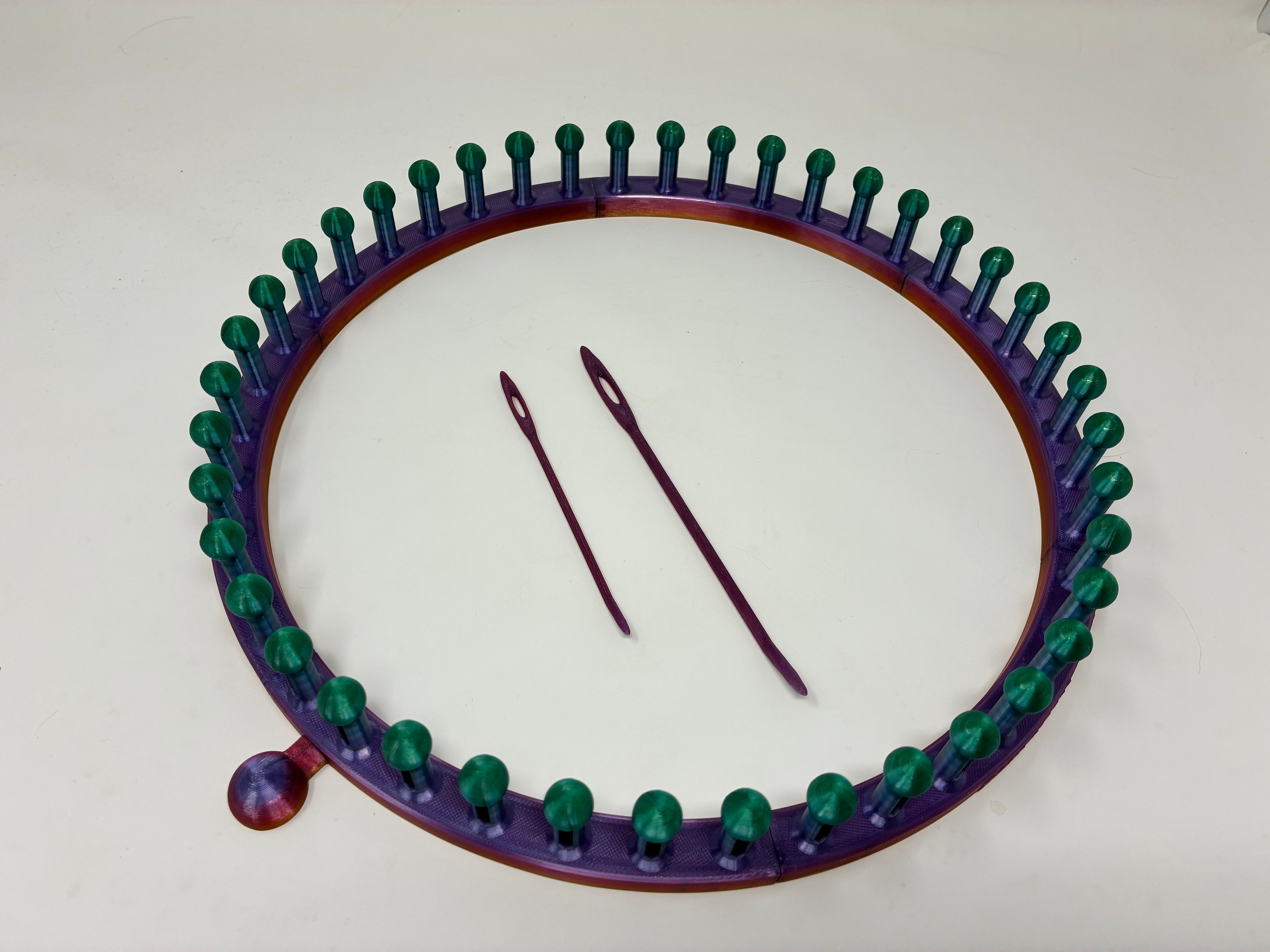 42-Pin Modular Knitting Loom