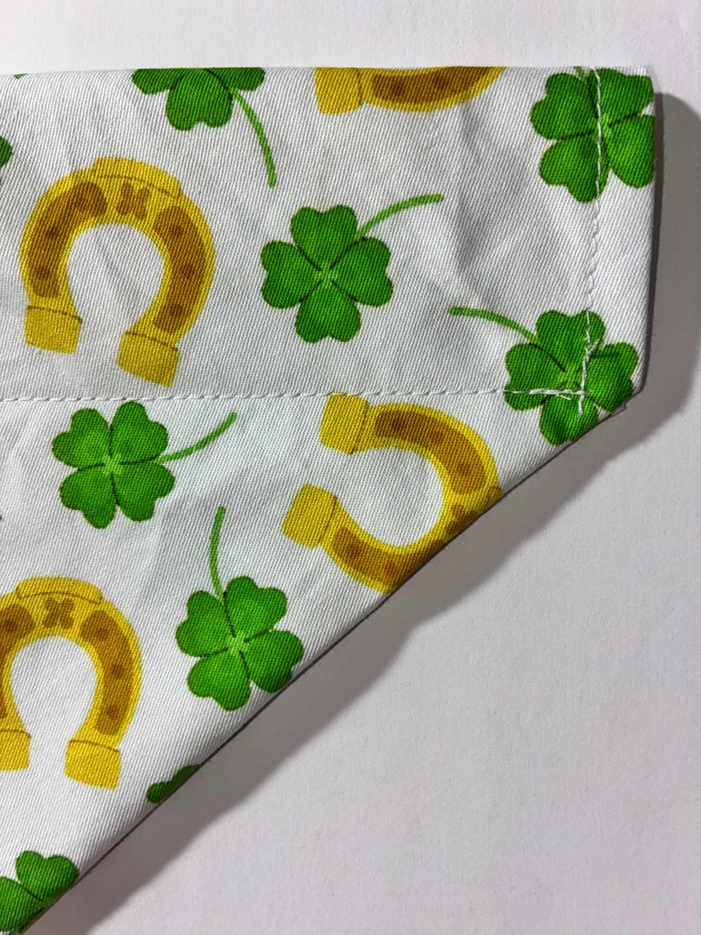 🍀 St. Patrick’s Day Bandana – Medium 🍀