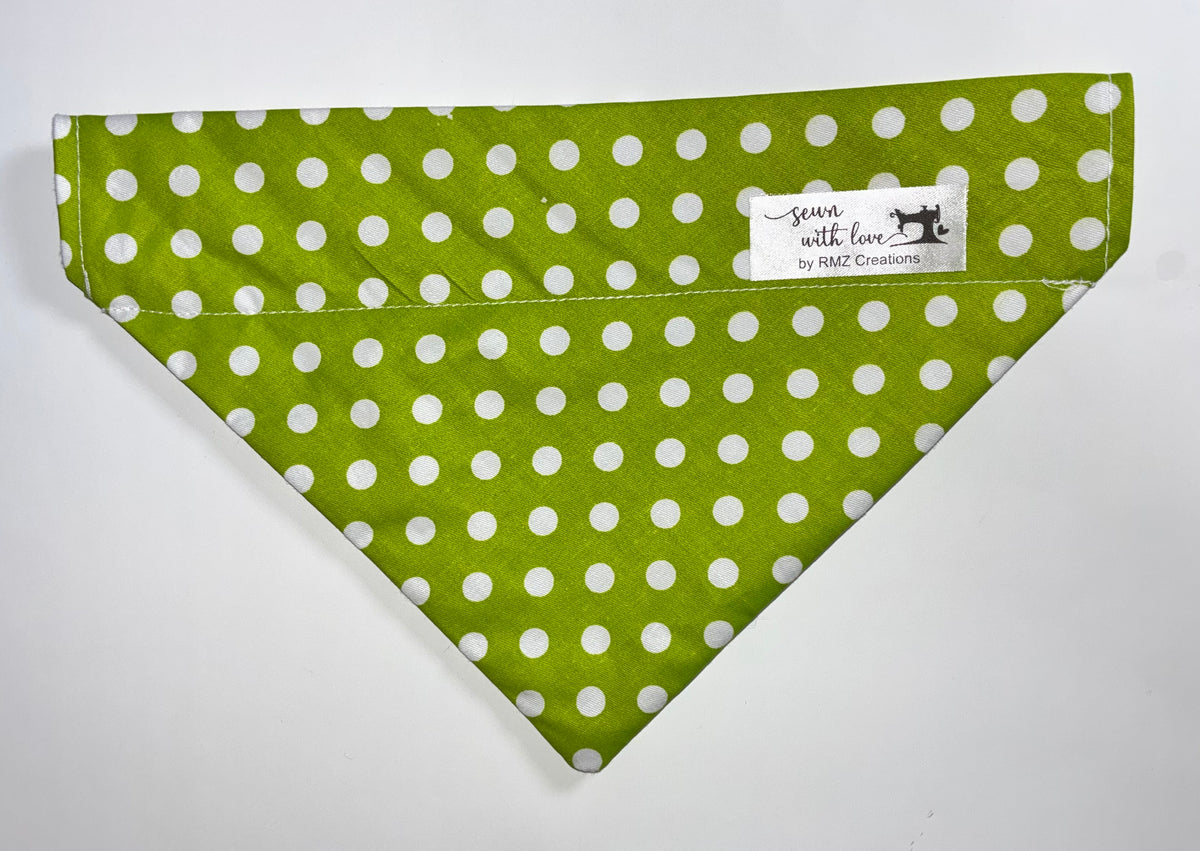 Polkadot Pet Bandanas - Size Medium