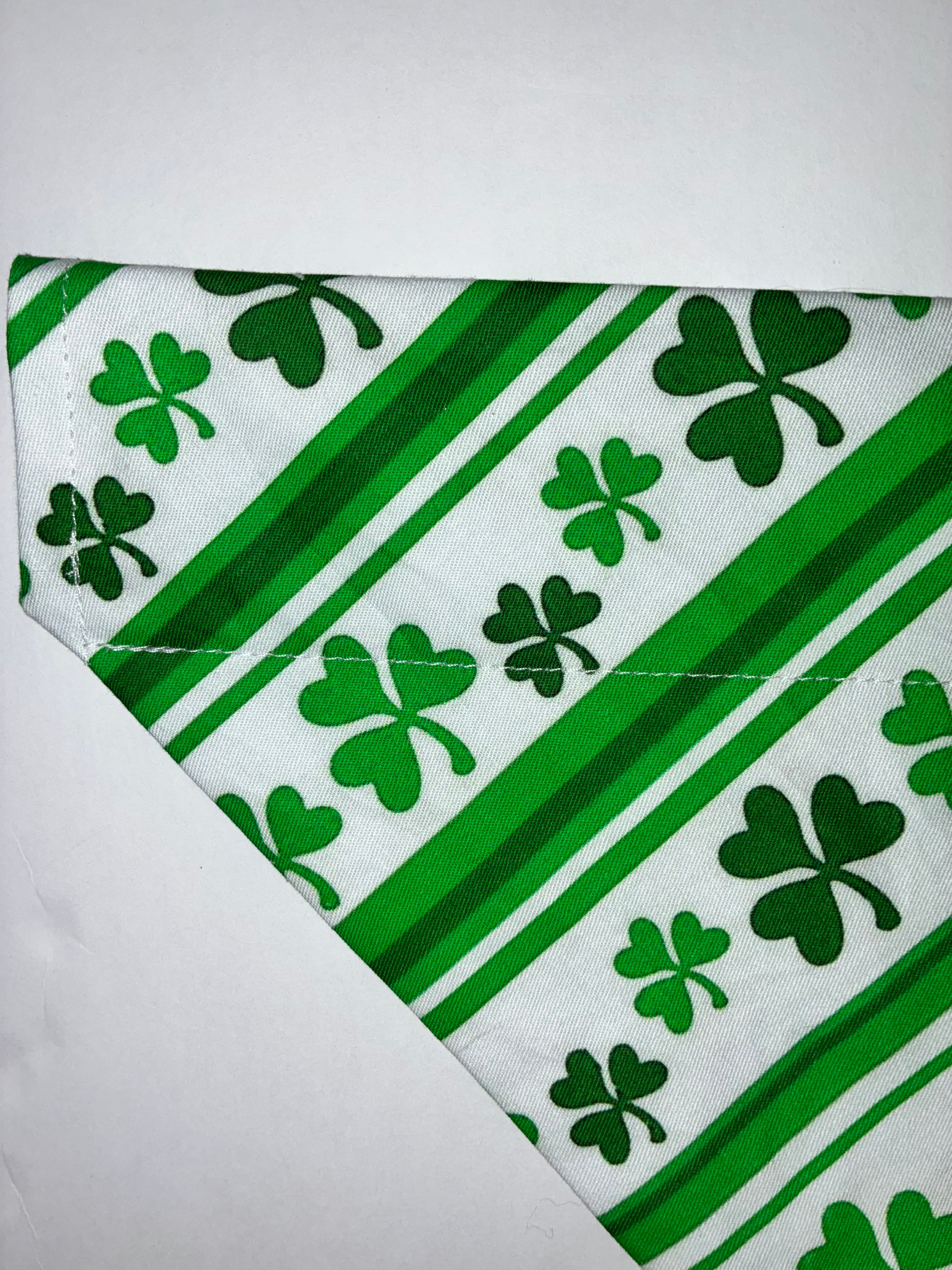 🍀 St. Patrick’s Day Bandana – Medium 🍀
