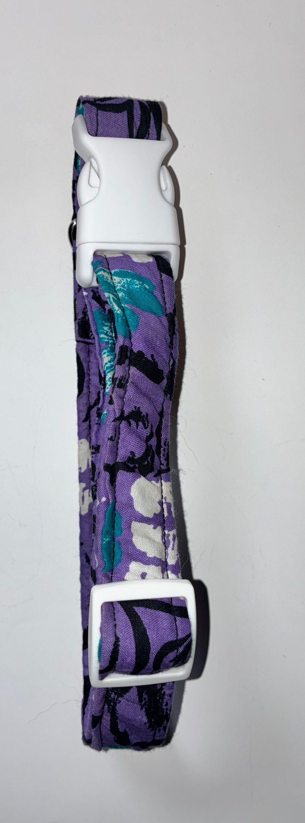 Purple Abstract White Clip Medium Pet Collar
