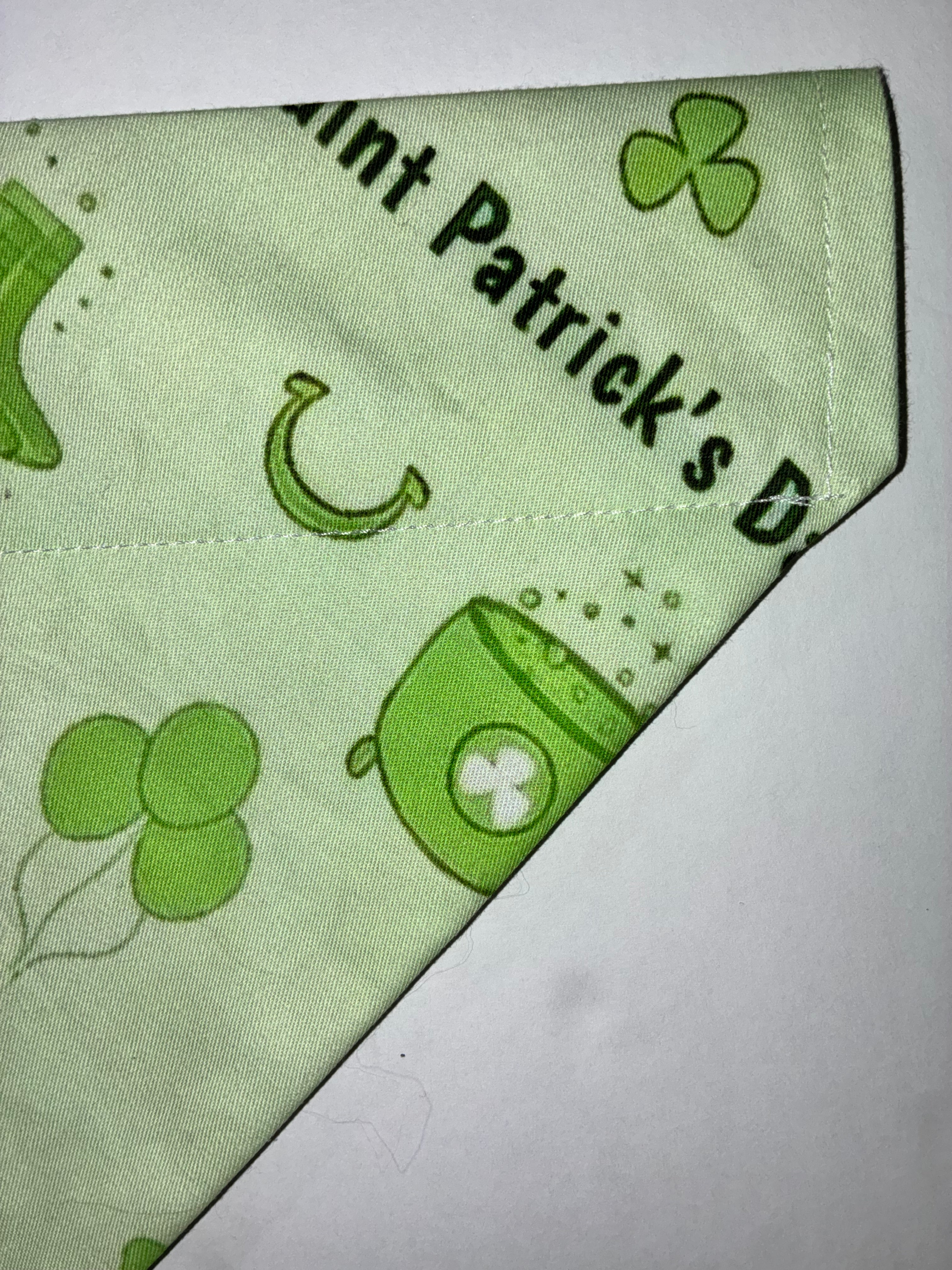 🍀 St. Patrick’s Day Bandana – Medium 🍀