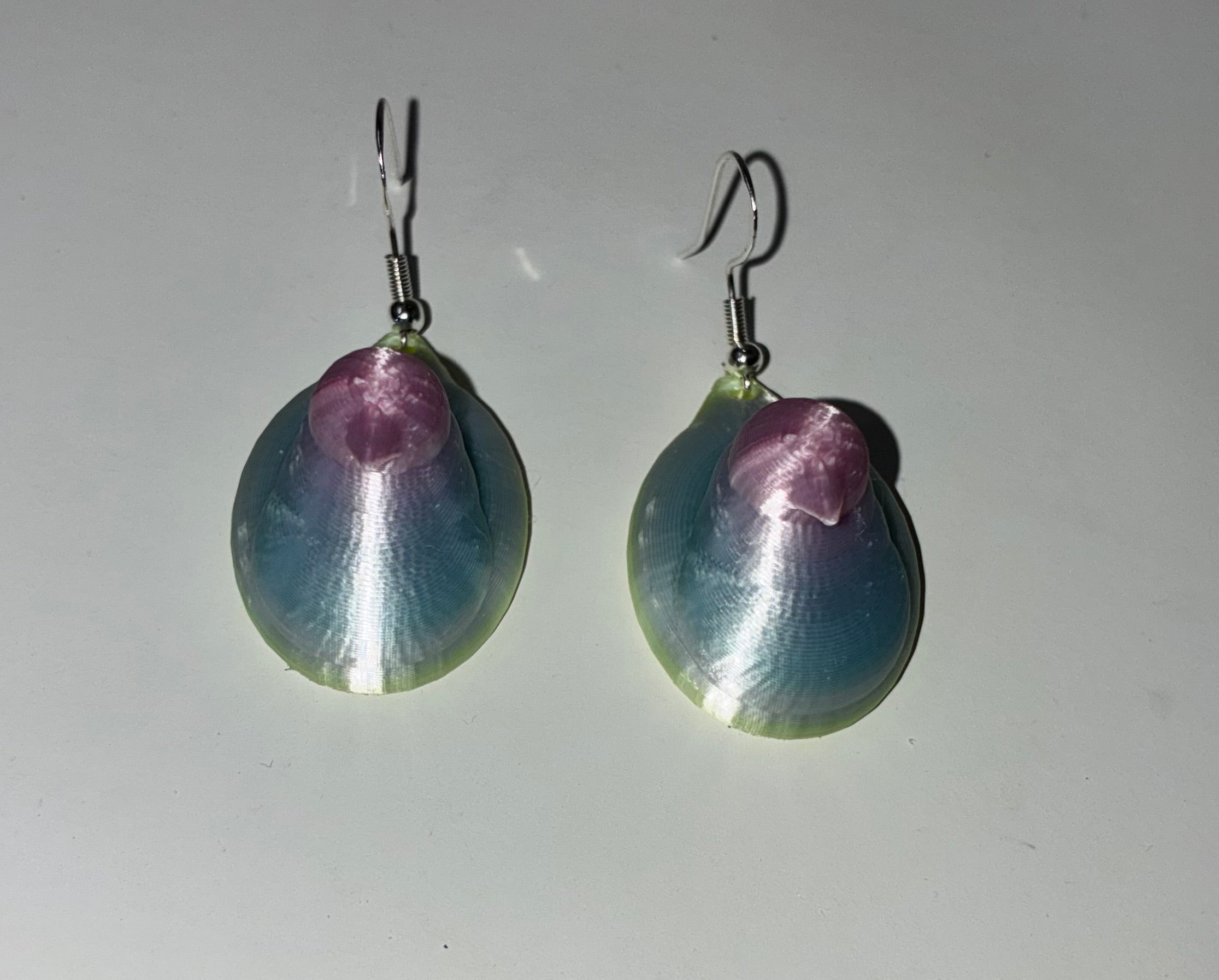 Silk Peep multicolor earrings! 💚💙🩷