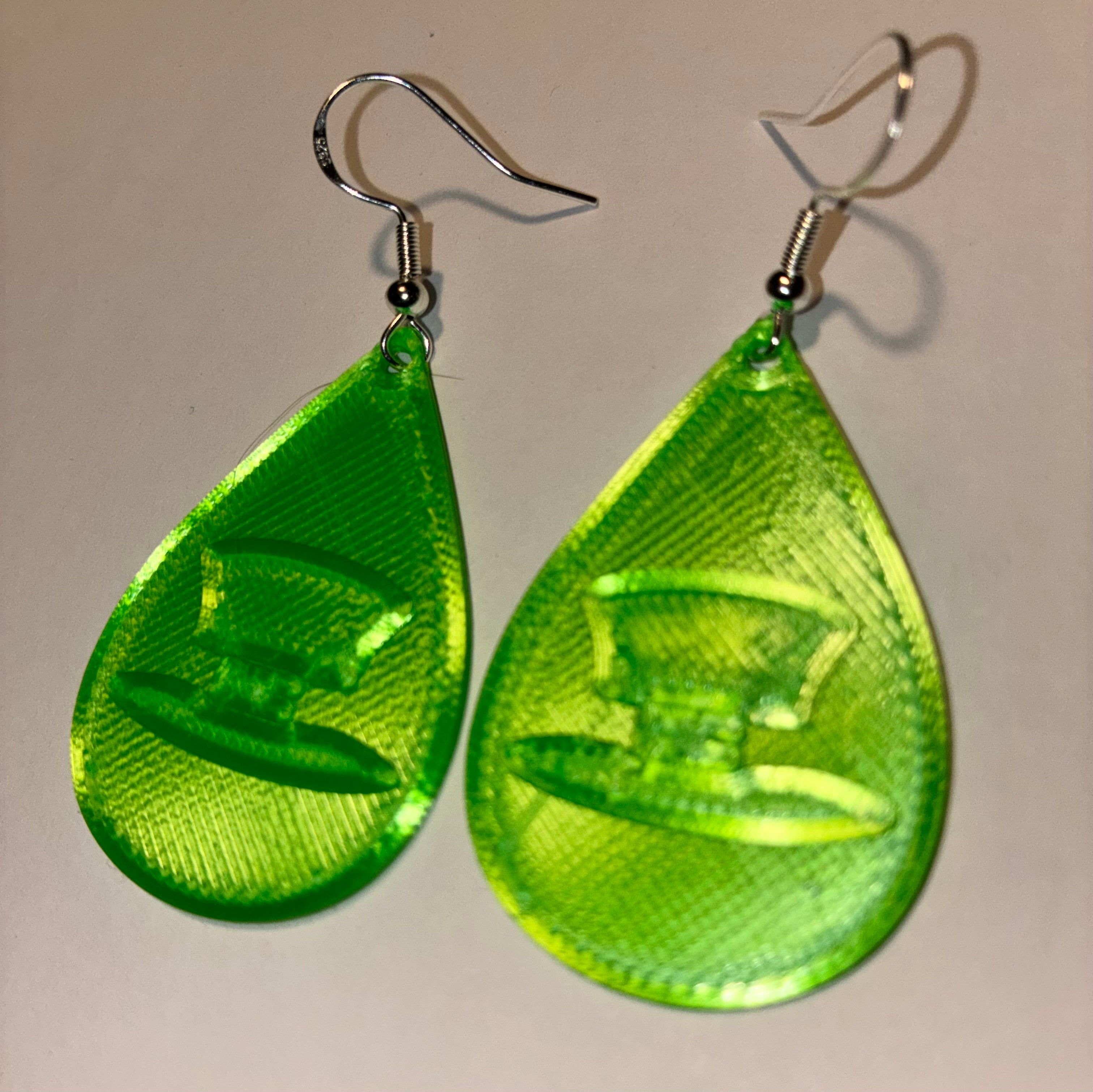 🍀 Leprechaun Hat Earrings – Lucky & Lightweight! 🍀